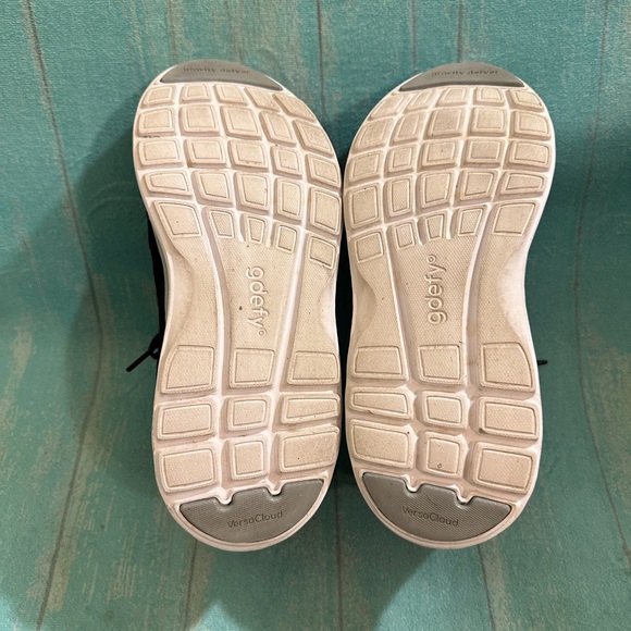 Gravity Defyer Women's Xlr8 Running Shoes
Sz: 9.5 - Picture 9 of 10